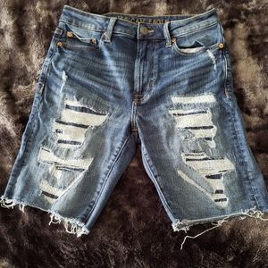 American Eagle distresses jean shorts (30)